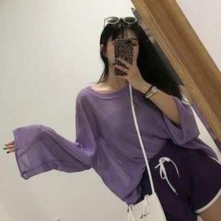 Plain Long-sleeve T-shirt / Piped Shorts