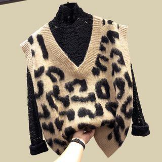 Leopard Pattern V-neck Knit Vest