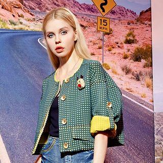 Cutout Button Jacket
