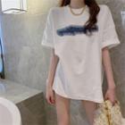 Short-sleeve Lettering Round-neck T-shirt