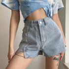 High-waist Chain Detail Short Jeans