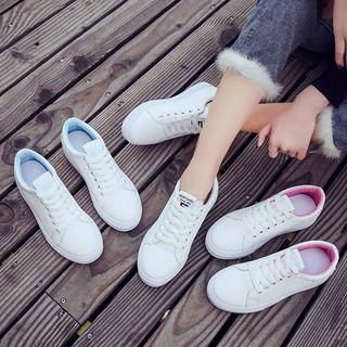 Bow Embroidered Sneakers