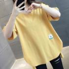 Applique Slit-side Elbow-sleeve T-shirt