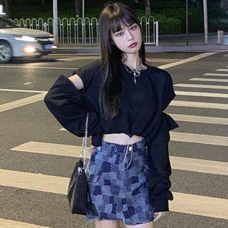 Drawstring Sweatshirt / Mini Fitted Denim Skirt