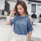 Cut Out Short-sleeve Blouse