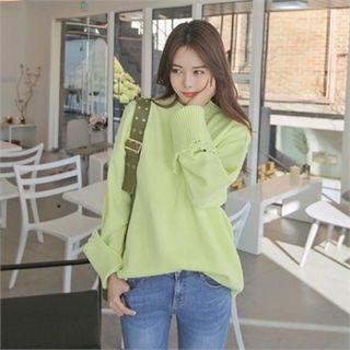 Cuff-sleeve Loose-fit Knit Top