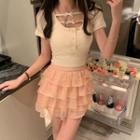 Short-sleeve Henley T-shirt / A-line Skirt / Tiered Skirt