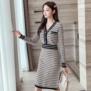 Long-sleeve Plaid Midi A-line Knit Dress