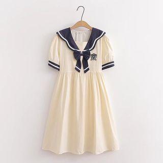 Puff-sleeve Badge Embroidered A-line Dress