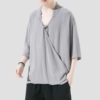 3/4-sleeve V-neck Frog-button T-shirt