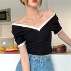 Short-sleeve Contrast Trim Off-shoulder Crop Top Black - One Size