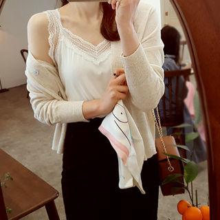 Sleeveless Laced-detail Top