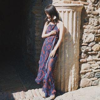Floral Printed Halter Open-back Jumpsuit