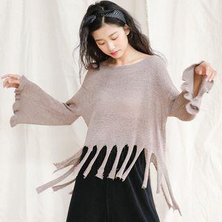 Long Sleeve Fringed Hem Knit Top