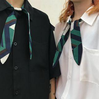Elbow-sleeve Shirt With Patterned Tie