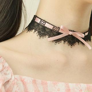 Beribboned Lace Choker