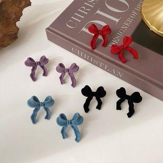 Bow Flannel Earring