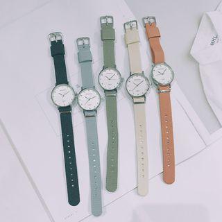 Plain Canvas Strap Watch