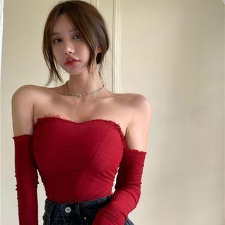 Off-shoulder Plain Cropped T-shirt Wine Red - One Size