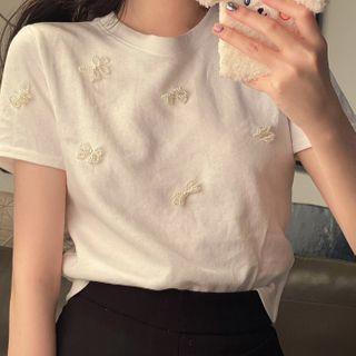 Short-sleeve Faux Pearl Butterfly T-shirt