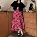 Puff-sleeve Velvet Cropped Cardigan / Floral Printed Midi Skirt