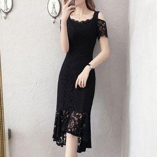 Lace Panel Cut Out Shoulder Midi Dress