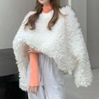 Faux Shearling Sweater / Turtle-neck T-shirt
