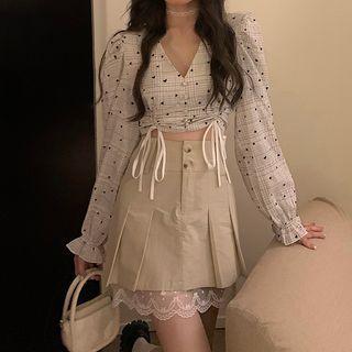 V-neck Plaid Cropped Blouse / Lace Panel Mini A-line Skirt