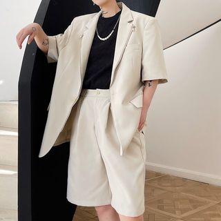 Short-sleeve Zip-accent Jacket