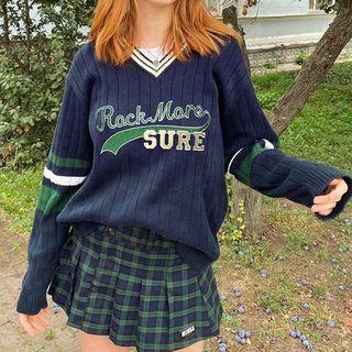 Long Sleeve Contrast-trim Lettering Sweater