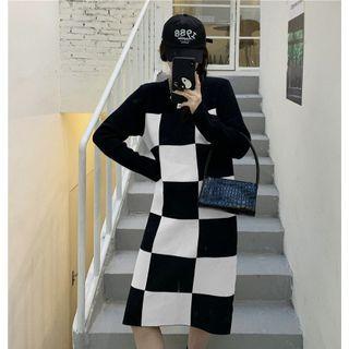 Round-neck Plaid A-line Dress Black - One Size