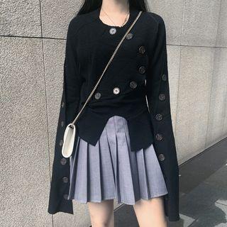 Buttoned Flared-sleeve T-shirt