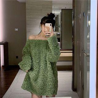 One-shoulder Fluffy Oversize Sweater