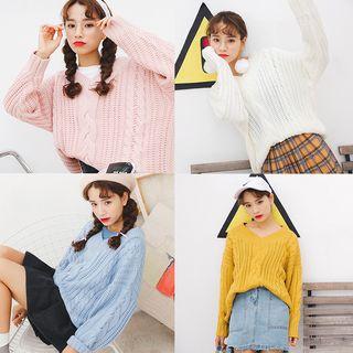 Plain Cable Knit V-neck Sweater