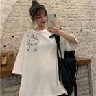 Elbow-sleeve Face Graphic T-shirt