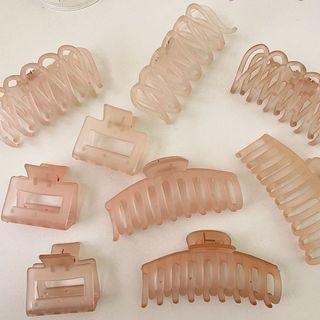 Matte Resin Hair Clamp (various Designs)