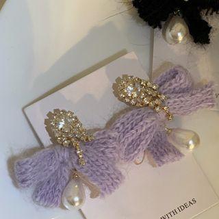 Yarn Bow Rhinestone Faux Pearl Dangle Earring