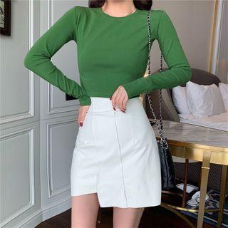 Long-sleeve Cropped T-shirt / Asymmetrical Mini A-line Skirt
