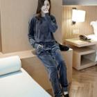 Set: Velvet Pullover + Pants