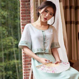 Set: Cropped Embroidery Top + Skirt