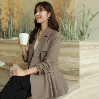 Double-button Pleated-side Blazer