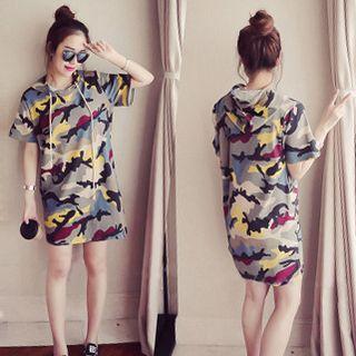 Short-sleeve Camo Print Mini Hoodie Dress