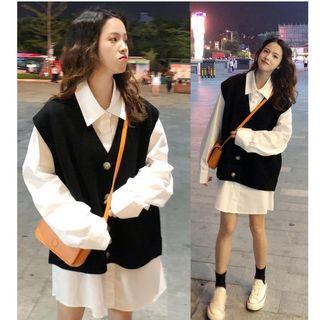 V-neck Vest / Plain Shirt