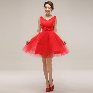 Bow V-neck Sleeveless Cocktail Dress