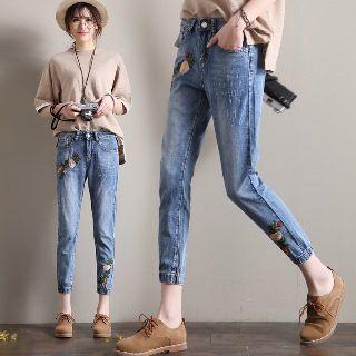 Washed Embroidered Slim-fit Cropped Jeans