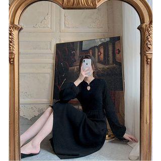 Plain Long-sleeve A-line Midi Knit Dress