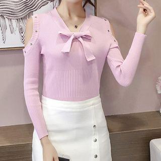 Long-sleeve Cold-shoulder V-neck Knit Top
