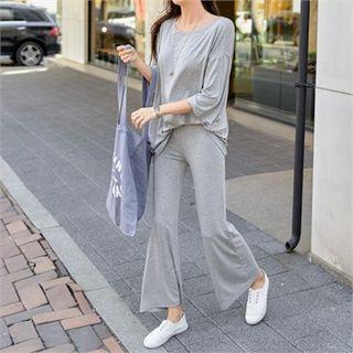 Set: 3/4-sleeve T-shirt + Boot-cut Pants