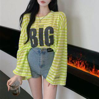 Letter Printed Two-tone Striped Top / High Waist Denim Shorts