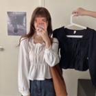 Long-sleeve Square-neck Plain Cropped Top